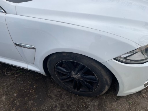 hgqhq6C - Крило праве переднє переднє jaguar xf lift x250 ner 11-15r