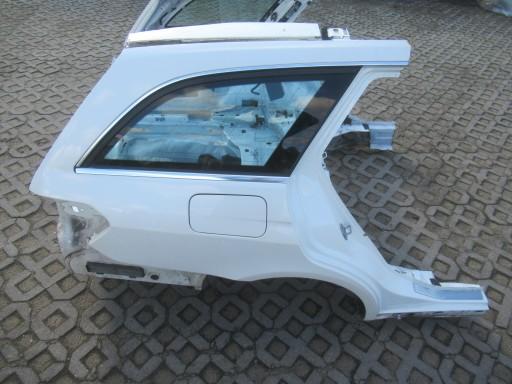 2013 - КРИЛО ЗАДНЕ ПРАВЕ MERCEDES W212 COMBI LIFT 2013р