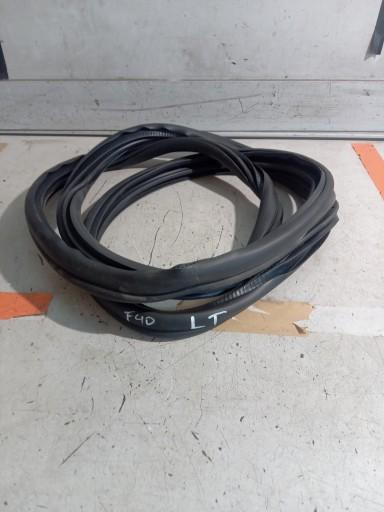 BMW 1 F40 прокладка кузова ліва задня