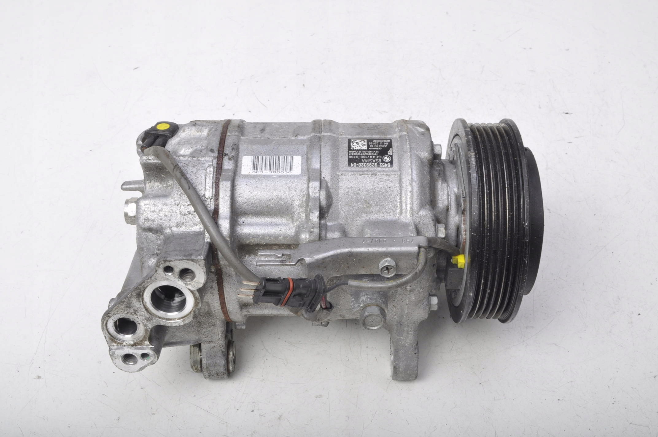 BMW 2 F22 218i 1.5 компрессор кондиционера 9299328