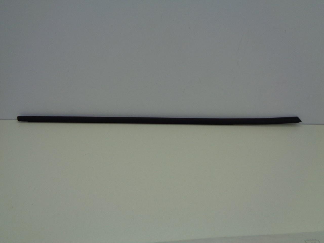 51338498416 - BMW 2 F45 F46 передний правый скребок