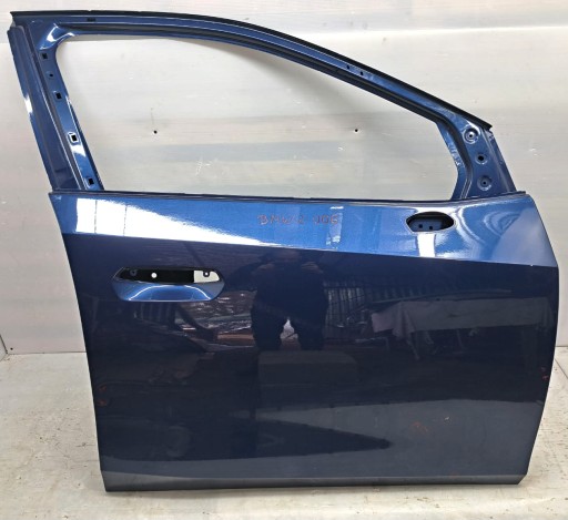 Bmw 2 u06 active tourer 21-> праві вхідні двері