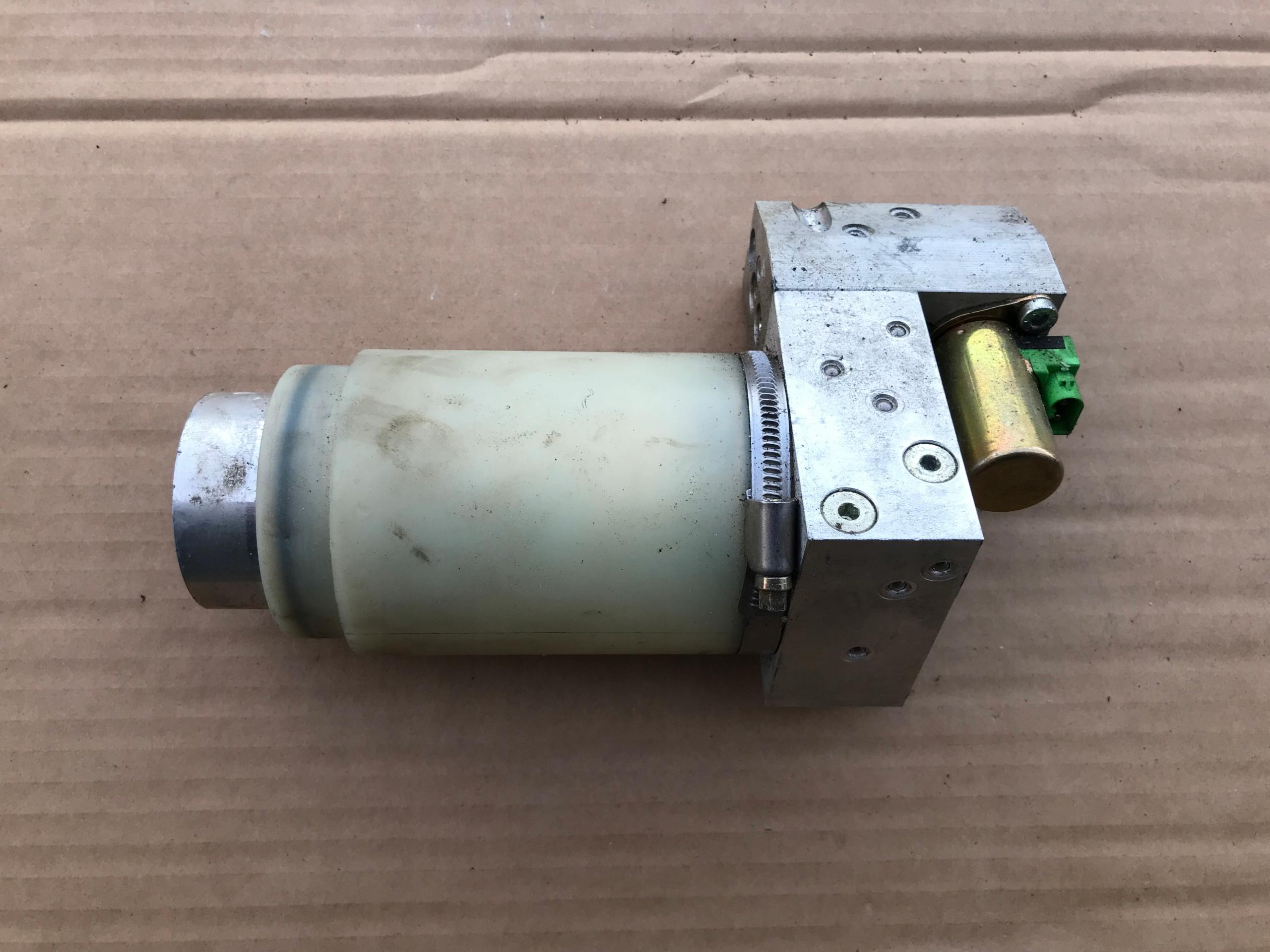 BMW 3 E46 насос приводу даху 8234530