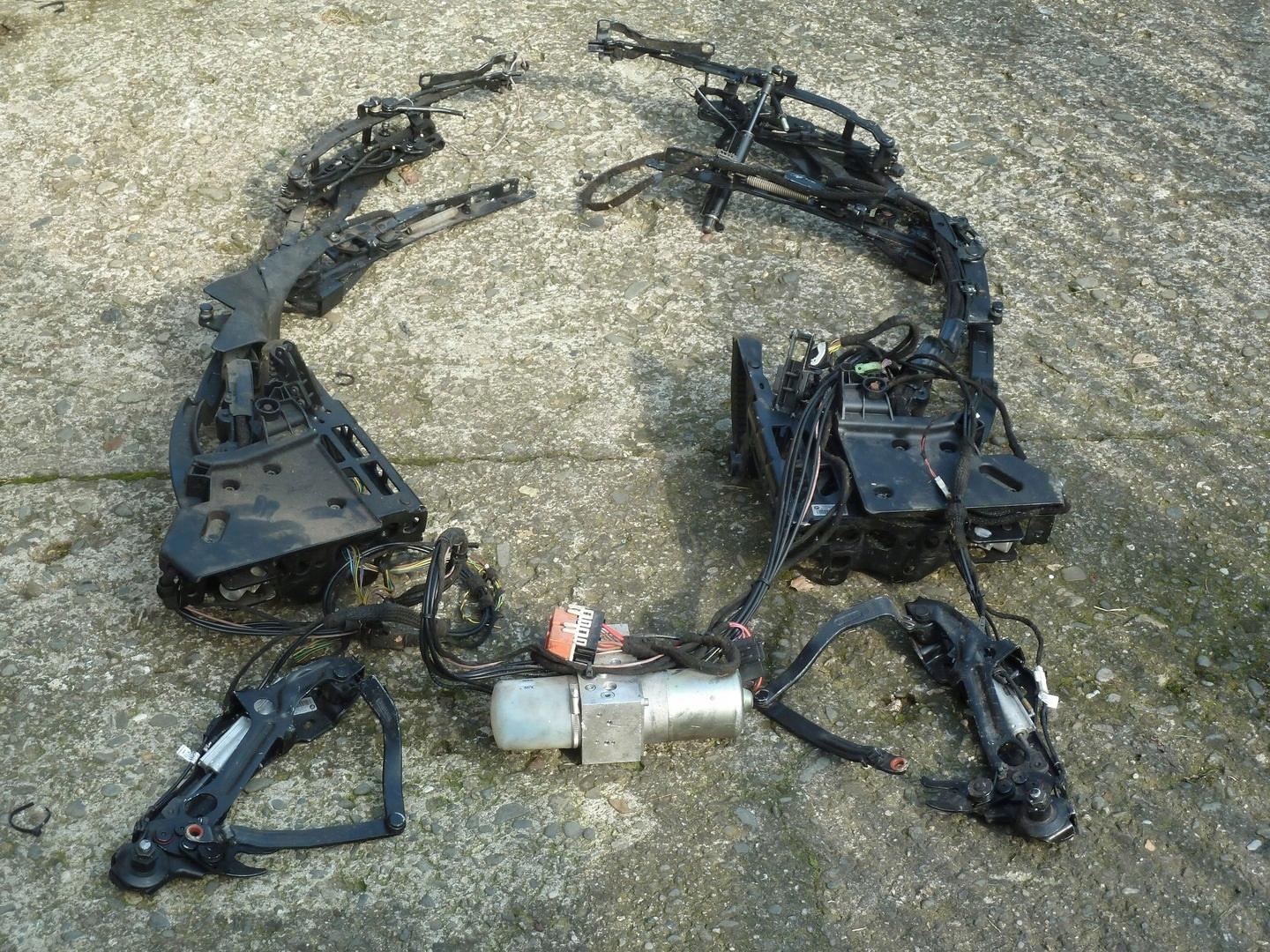 BMW 3 E93 кабриолет 04-11 механизм крыши компл. насос