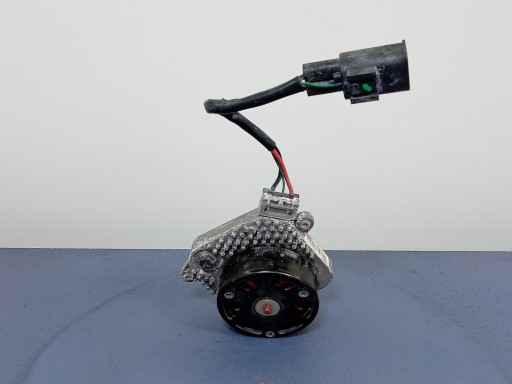 BMW 3 GT F34 2.0 вентилятор двигуна 8641946