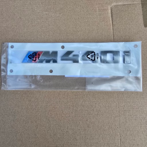 8 058 - BMW 4' G22-28 M440i ЭМБЛЕМА С НАПИСЬЮ ЗНАЧКА