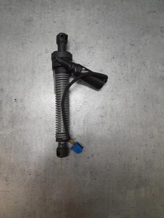 7487636 - BMW 4 G22 привід заслінки