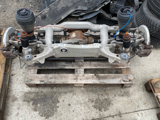 6770827 7560587 - Bmw 5 e61 задня підвіска візок сани задня балка комплектна пневма