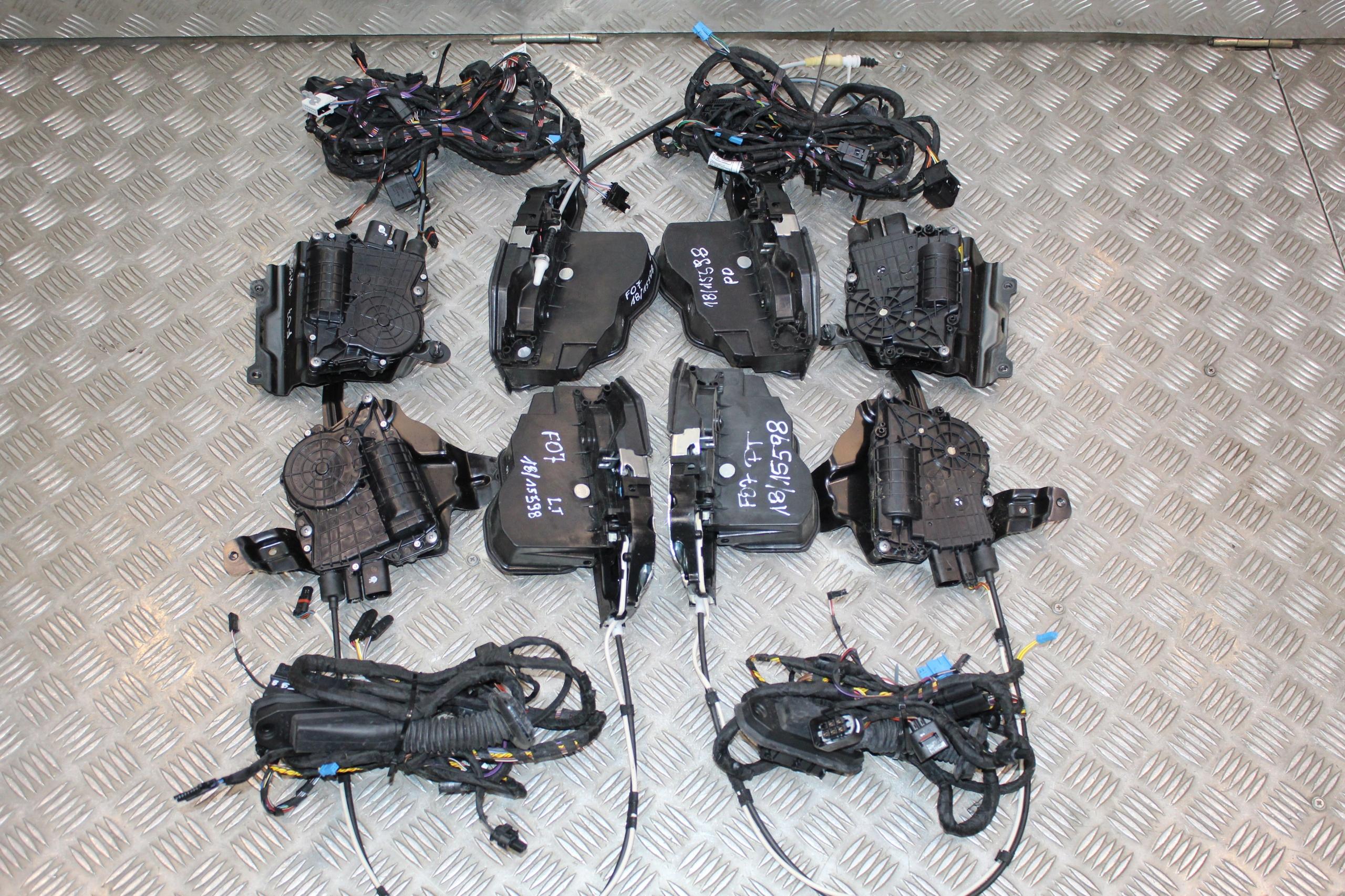 7148475 7148476 - BMW 5 F07 GT замок дверні замки з затиском