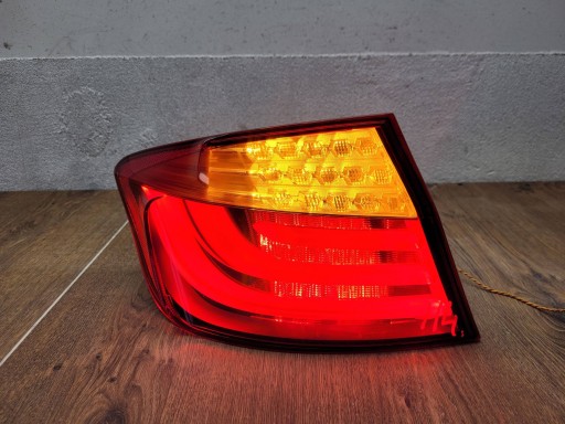 173462 - BMW 5 F10 173462-01 Ліва задня лампа