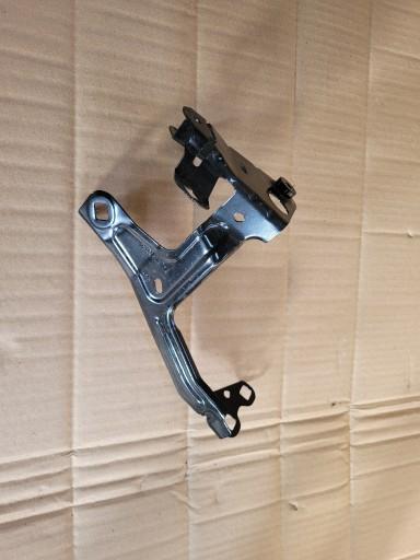 7349618 - BMW 5 G30 G31 кріплення крила праве