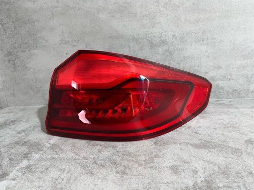 BMW 5 G30 Задній світильник праворуч у седанському грязі 7376464 17р.