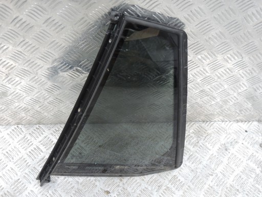 BMW 5 G31 3.0 D стекло двери л зд 7387459