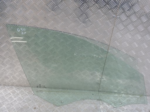 2018 - BMW 5 G31 3.0 D стекло двери П передний 19 год лифт