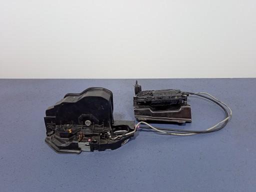 BMW 5 GT F07 замок передньої правої двері 7149436