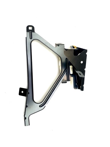 41357207186 41 - BMW 7 F01 F02 F03 F04 кронштейн брызговик фара R