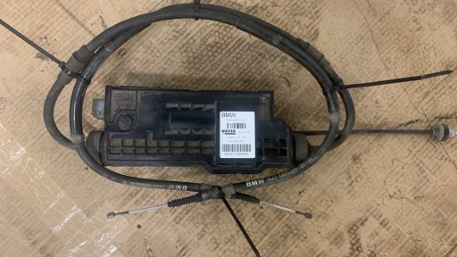 6864132 - BMW 7 F01 F02 МОДУЛЬ ДВИГАТЕЛЯ Механизм ручного тормоза РУЧНОЙ ТОРМОЗ