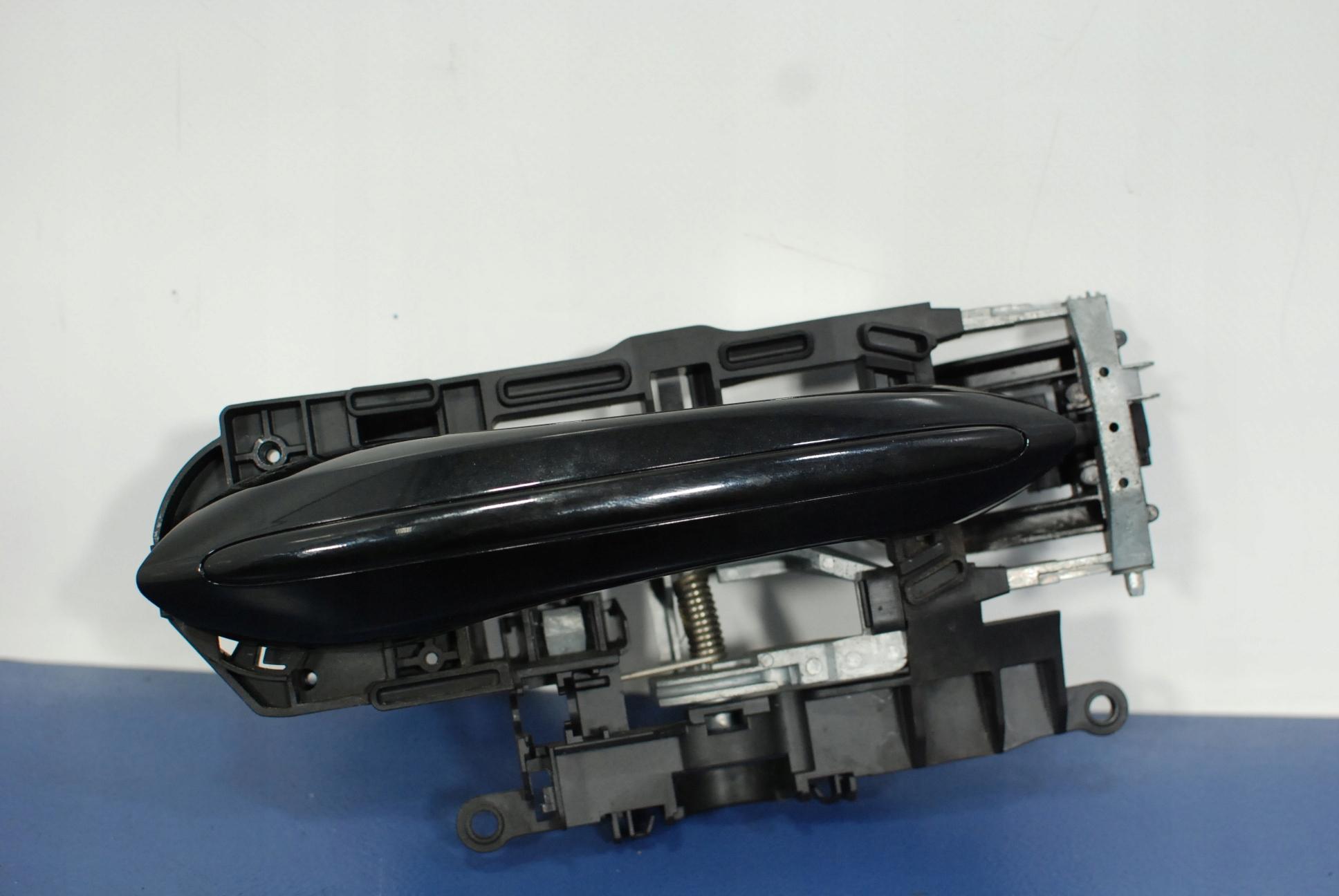 BMW 7 F01 ручка дверей задня права стійка 7187228