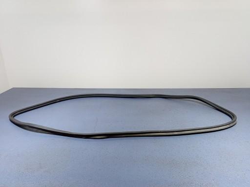 BMW 7 G11 G12 прокладка кришки багажника 7357103