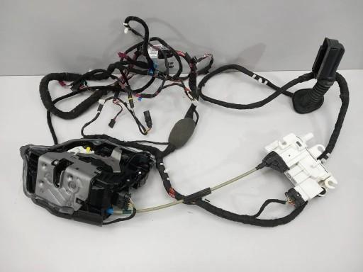 BMW 7 G11 G30 G05 замок жгут проводов 7477703