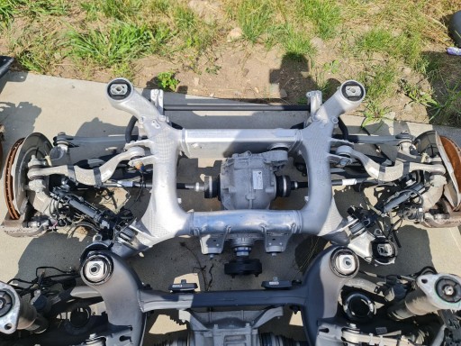 Bmw 7 g11 задня підвіска