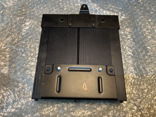 8380068, 65128380068 - BMW E46 кабриолет усилитель HARMAN KARDON 8380068