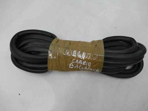 7008802 - BMW E46 лифт кабриолет прокладка крышки багажника