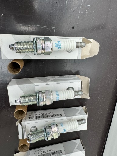 1212022902 - BMW E46 M3 CABRIO E85 M3 2 Світлові пробки Roadstar Ngk R. SET 4 PCS