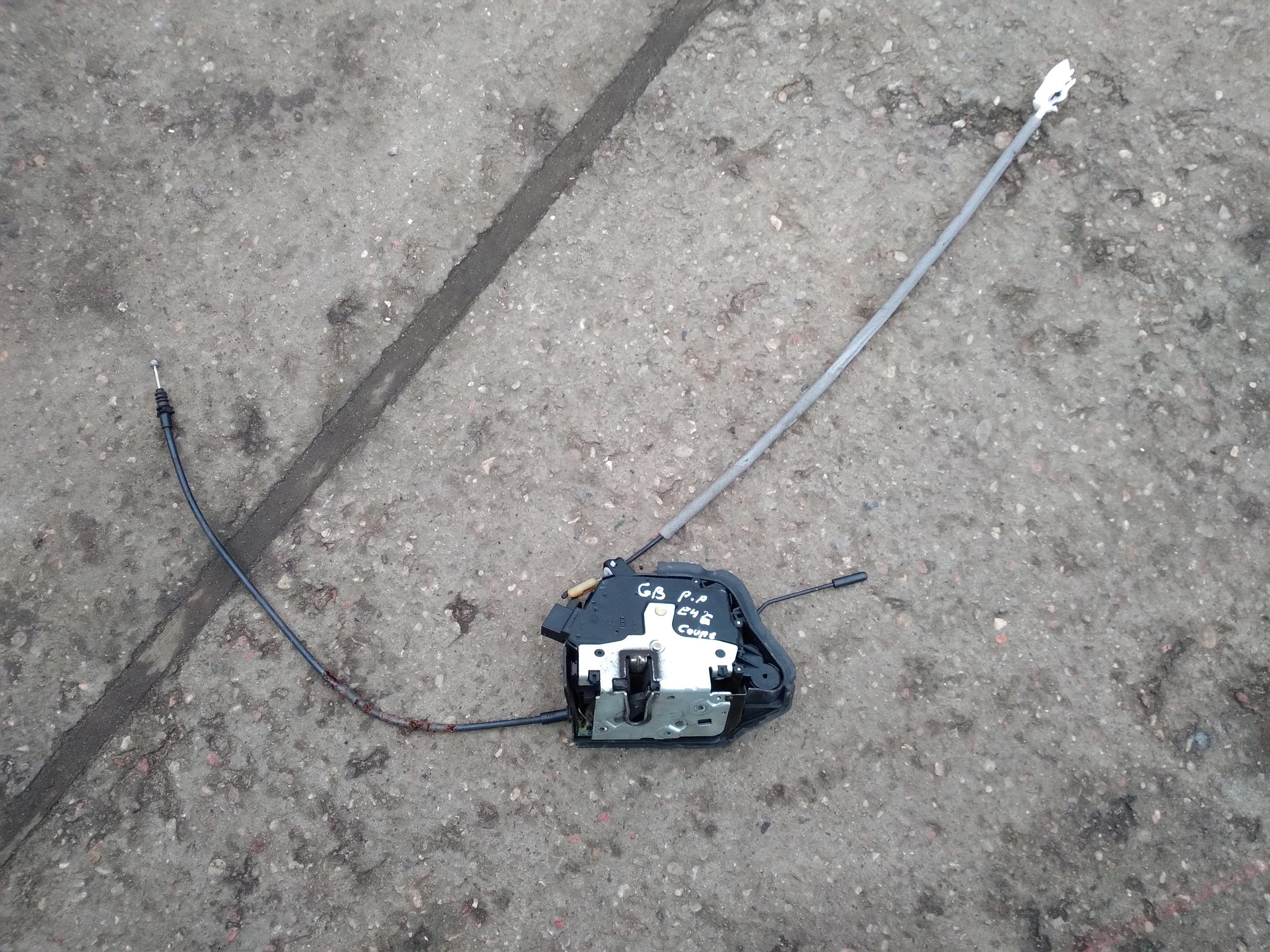 7011248 - BMW E46 купе передній підйомний замок двері правий передній GB