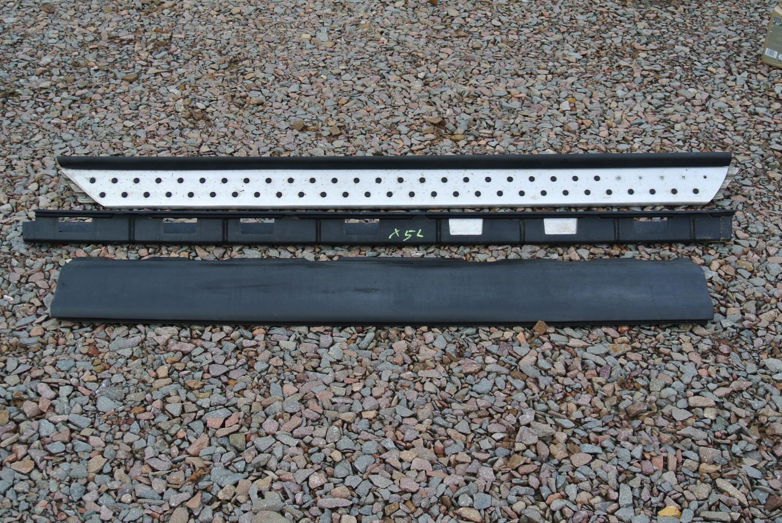 BMW E53 X5 педаль порога ліва