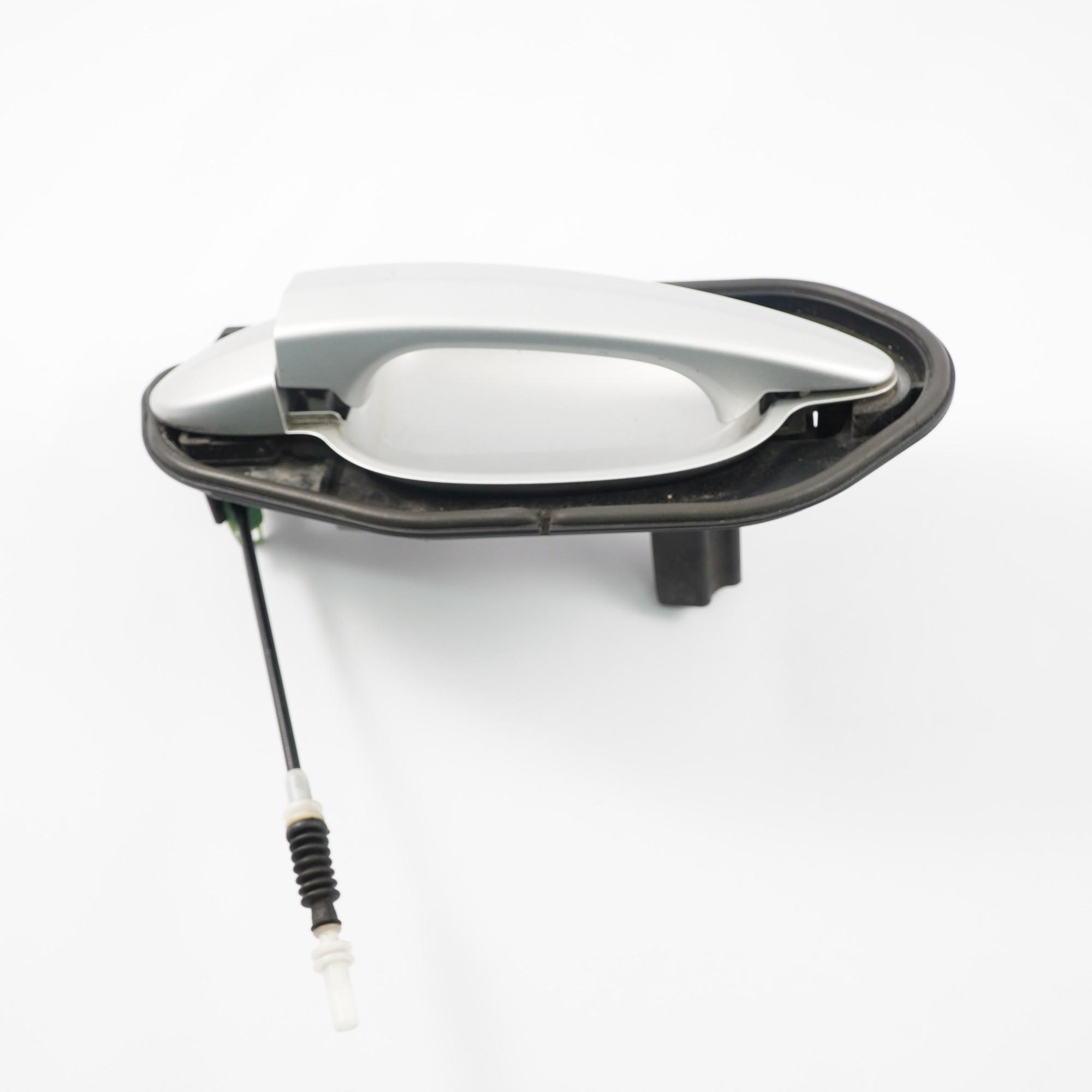 7034571 - BMW E60 E61 ручка двери правая задняя задняя Titan