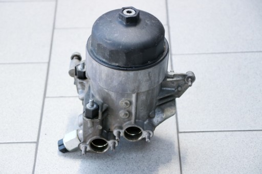 BMW E60 M5 E63 M6 основание масляного фильтра 7836449