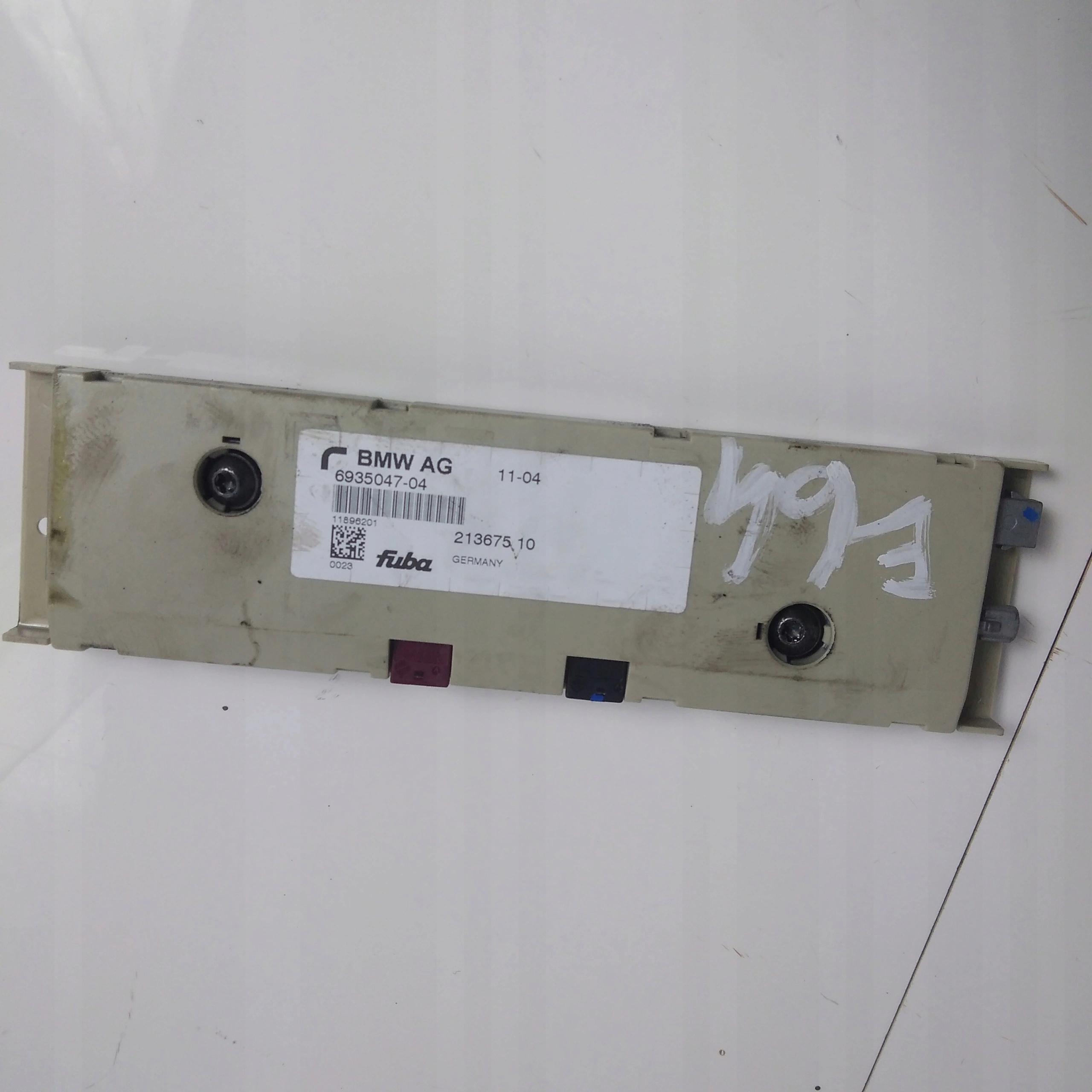 BMW E64 E63 антенный усилитель DIVERSITY 6935047