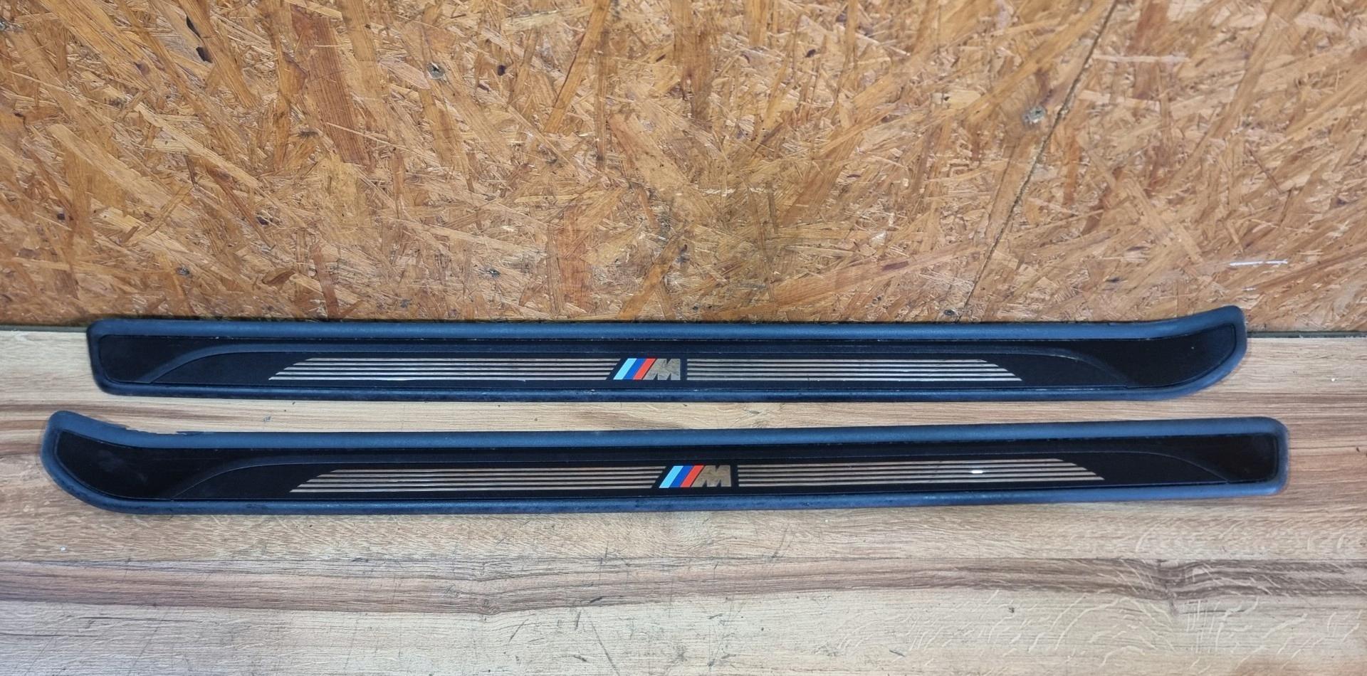 8045292 8045291 - BMW E81 бічні спідниці накладки МПАКЕТ в зборі