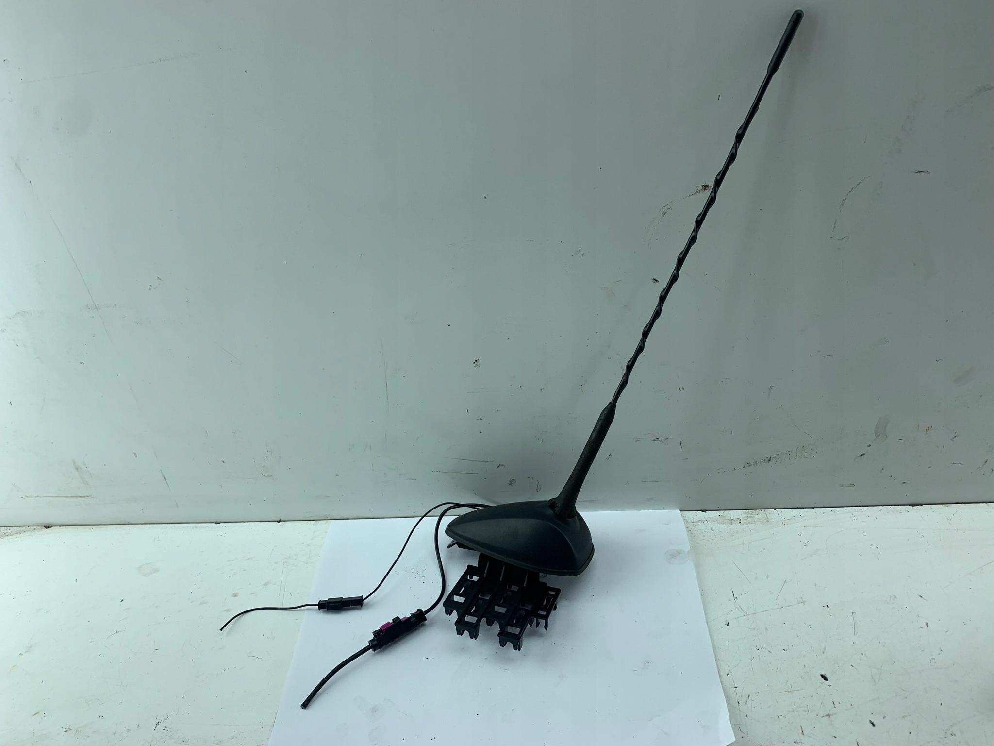 BMW E87 LIFT антенна на крышу 6925356