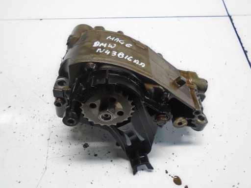 BMW E90 1.6 2.0 N43 масляний насос 7567028