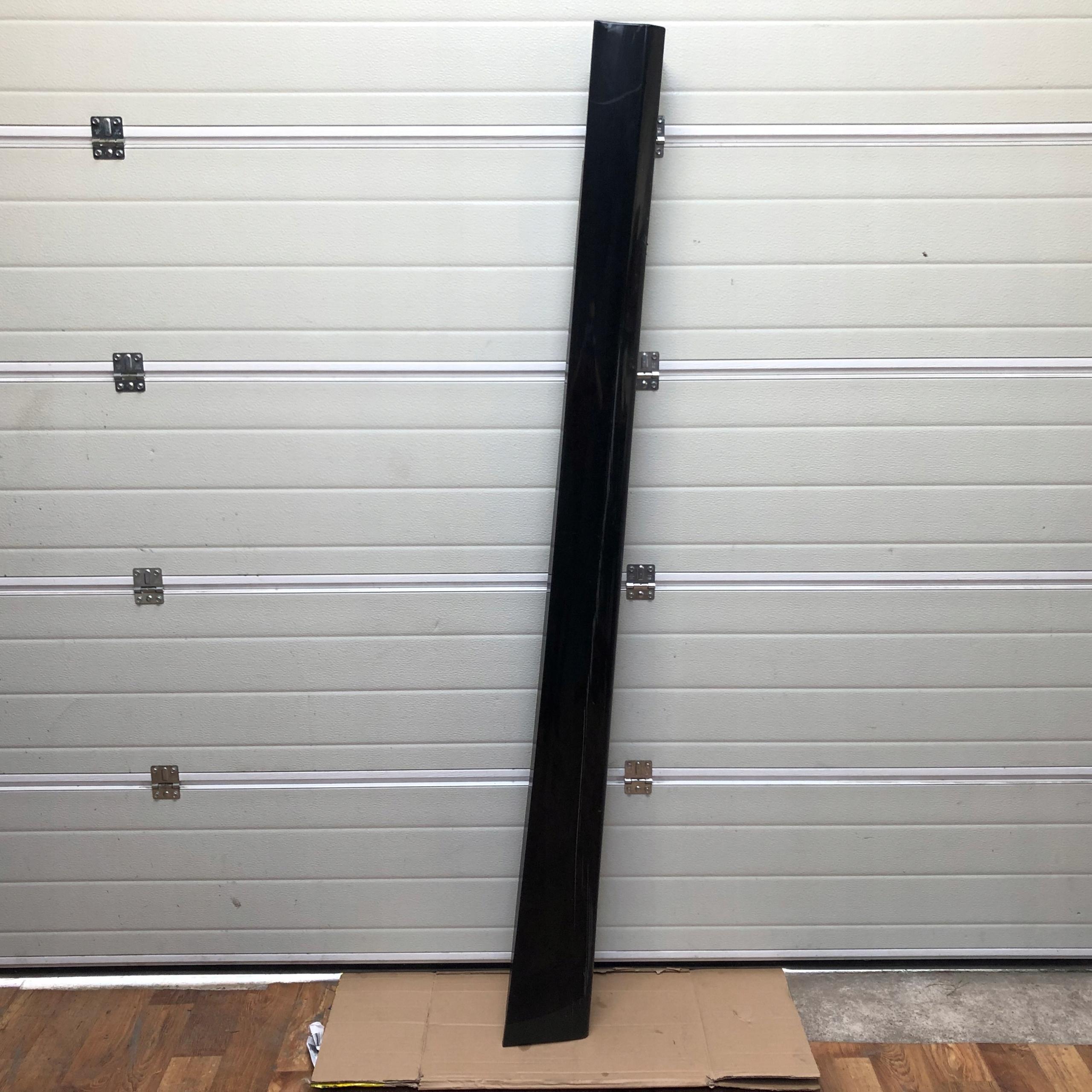 57824351 - BMW E90 E91 педаль порога П черный сапфир