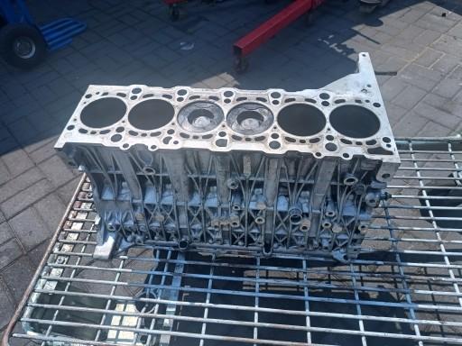 BMW E90 E92 E60 X5 E70 X6 E71 3.0D M57N2 Блокування поршнів валу двигуна