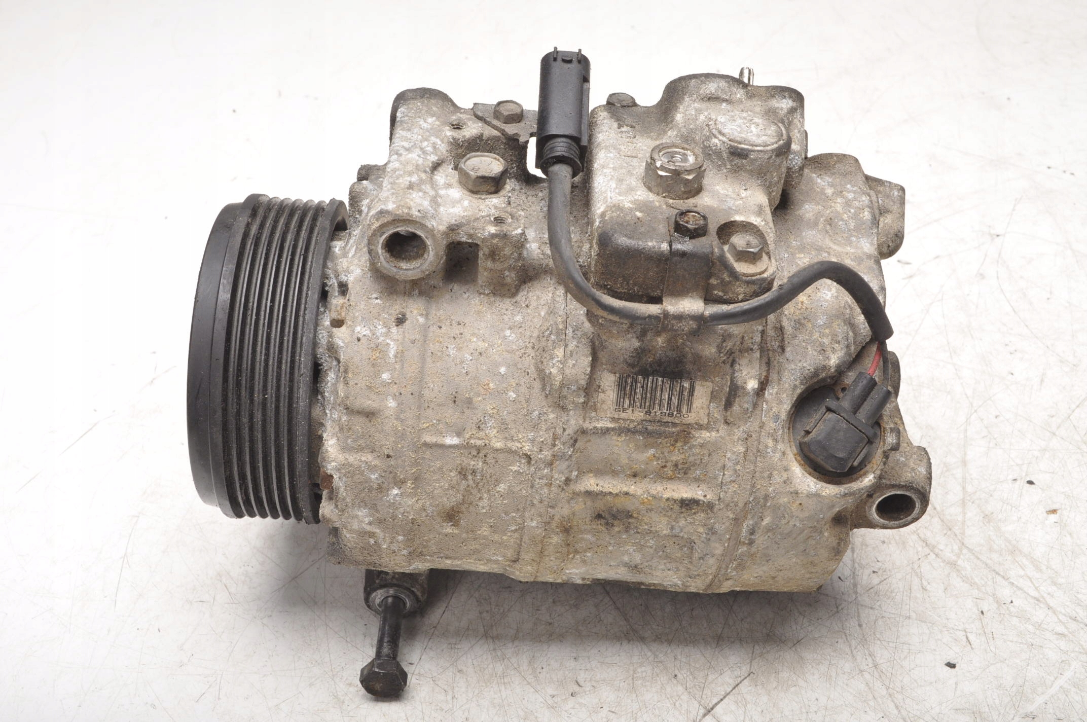 BMW E92 3.0 D компресор кондиціонера 6924792