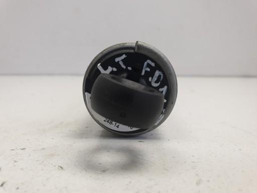 BMW F01 02 левая багажная пружина 4826677