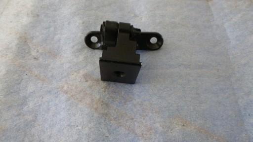 BMW F06 F10 F11 петля двері ліва задня верхня 7259595