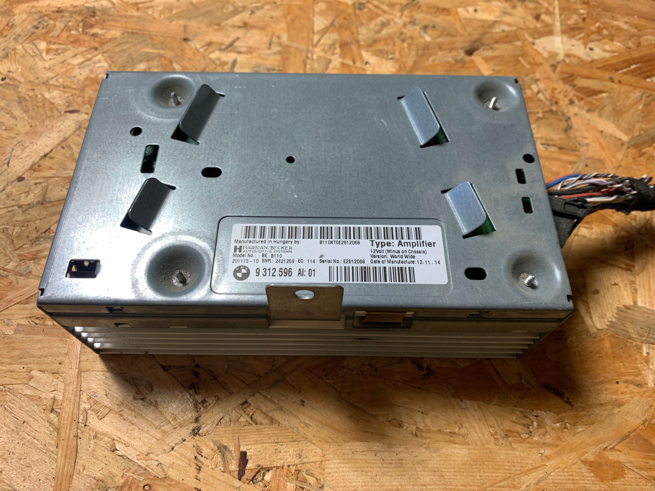 BMW F06 F12 Підсилювач HIFI HARMAN BECKER 9312596