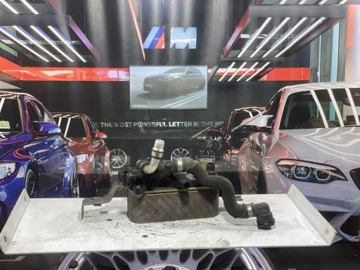 7601951 - BMW F07 F10 F13 N63 ЗАМЕНА МАСЛЯНОГО ОХЛАДИТЕЛЯ