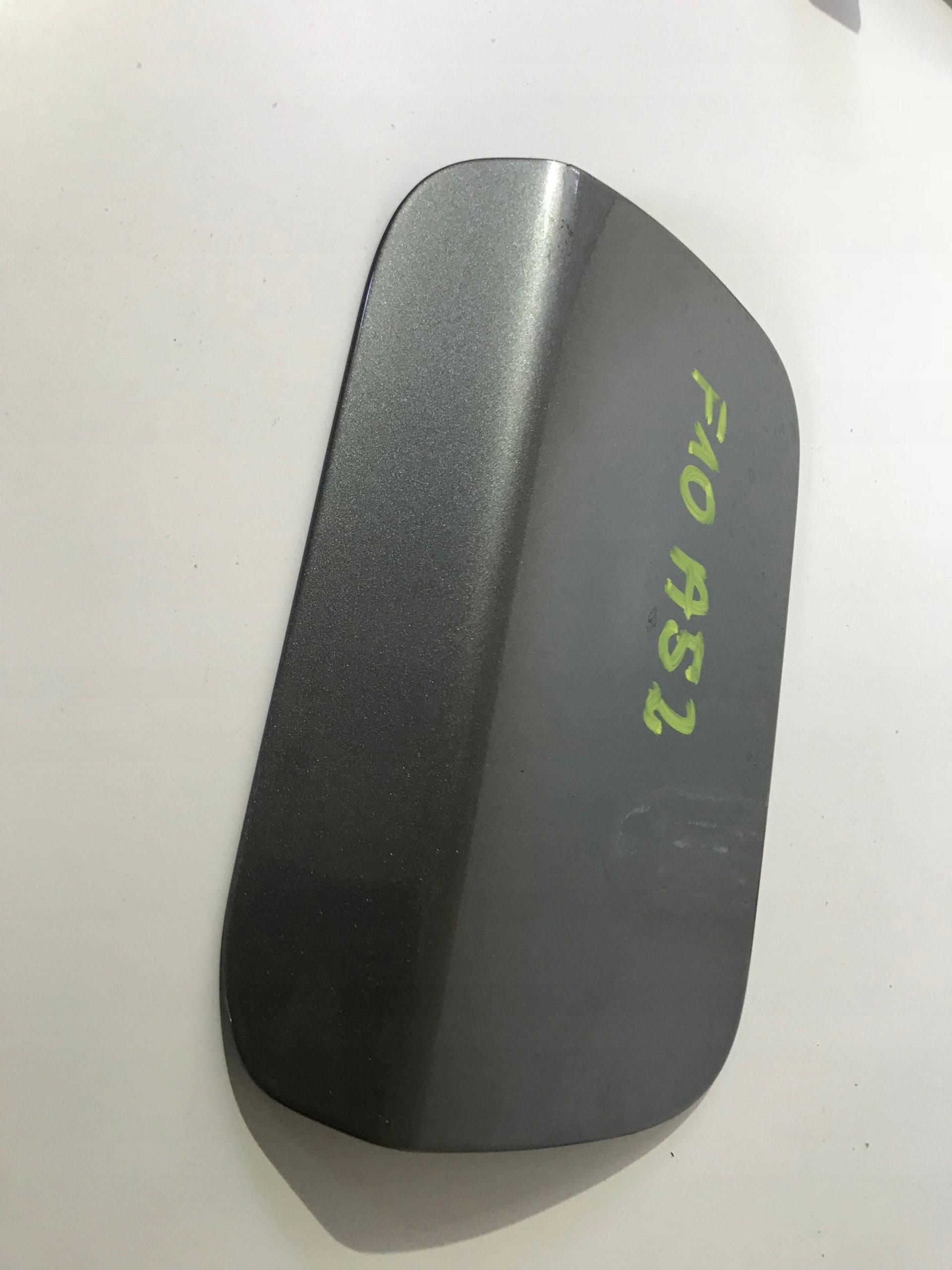 0000000000 - BMW F10 2.0 d крышка топливного бака A52