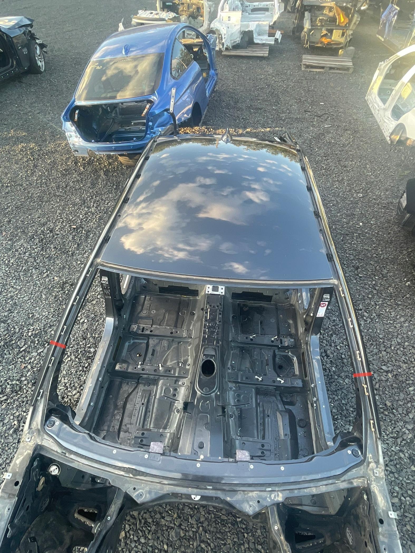 A90 - BMW F10 дах стійки обшивка седан SOPHISTOGRAU A9