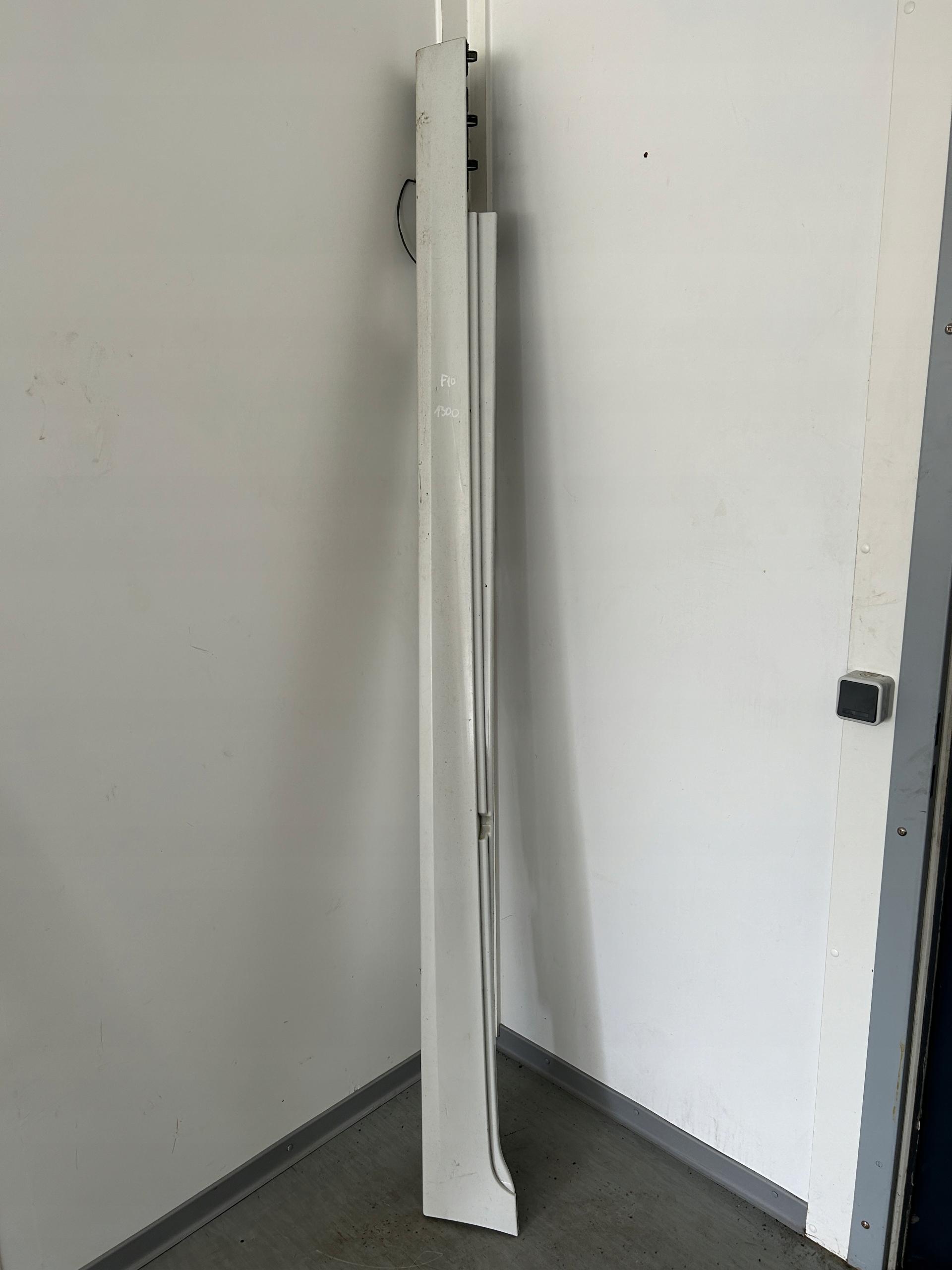 BMW F10 F11 педаль порога ліва A300 M-пакет