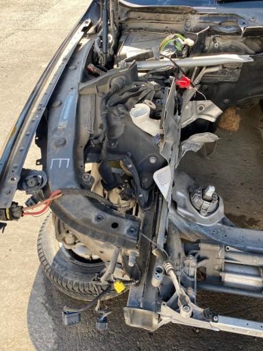 BMW F10 F11 R или L четверть