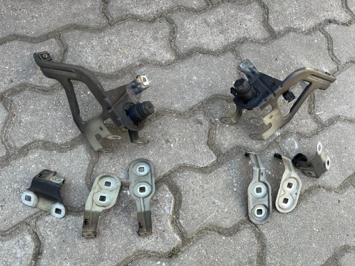 BMW F10 F11 стойки кронштейн переднего крыла