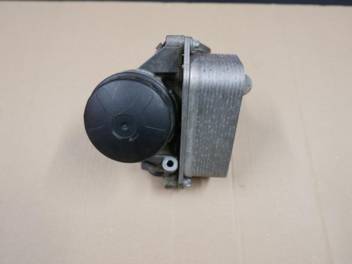 7516383 7525333 - BMW F10 F30 база масляный фильтр радиатор N20