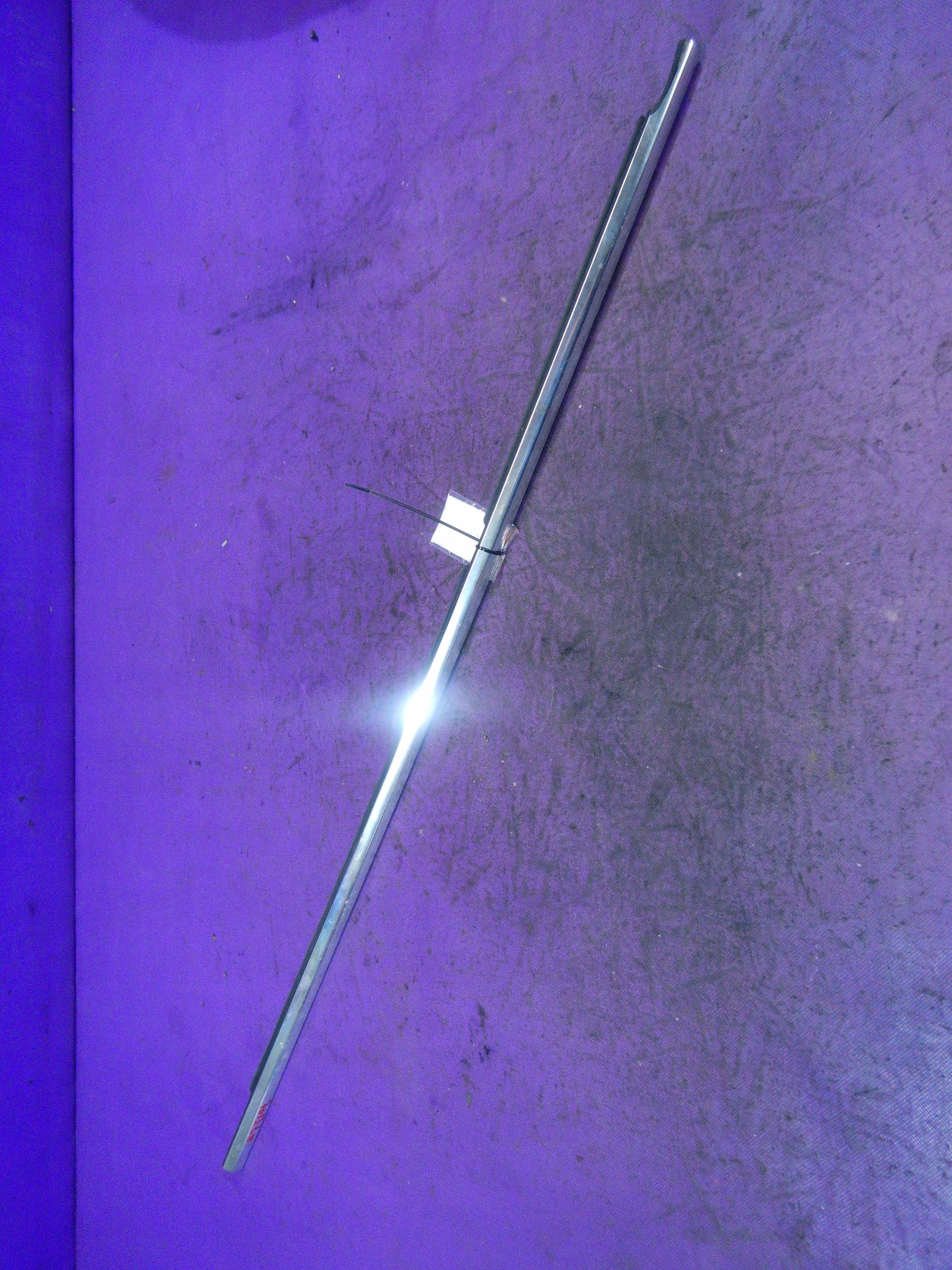 BMW F10 скребок двери левый задний хром